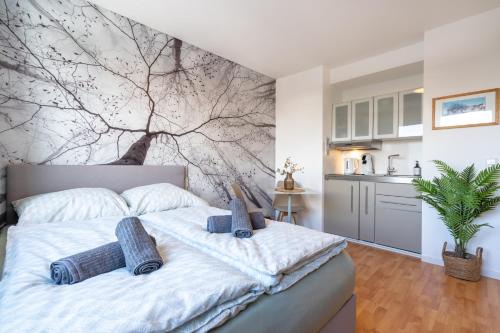 HoliDeis Cologne City Club-Apartment