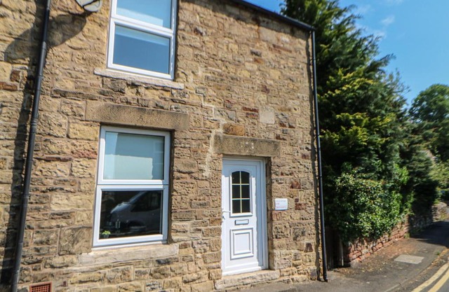 Hollie Cottage