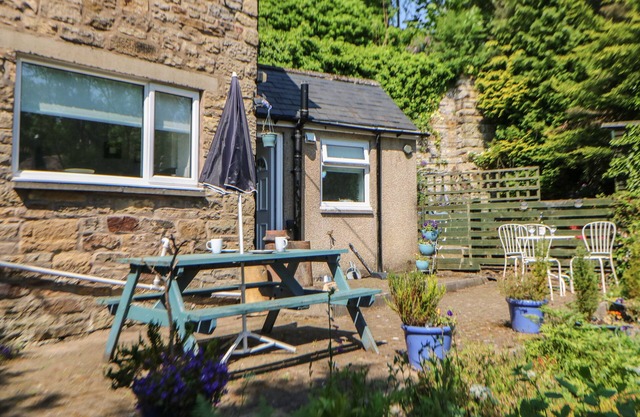 Hollie Cottage