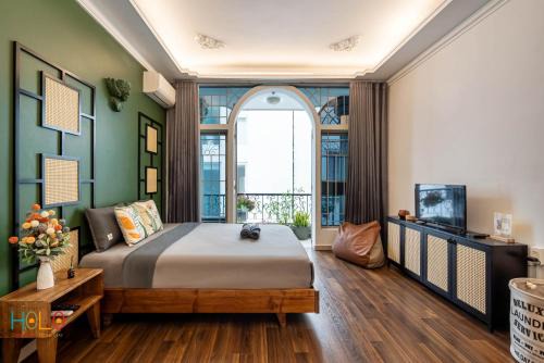 HOLO LE THANH TON SAIGON Serviced HomeStay