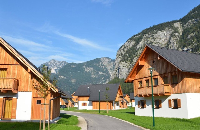 Home in Obertraun on Lake Hallstatt for hikers