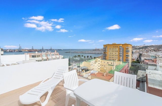 Home2Book Design Attic City&Beach Views Las Palmas