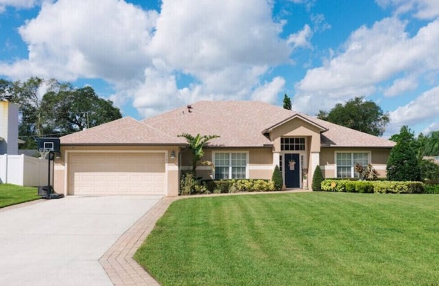 Home Away From Home-Spacious 8 Guests Pool Homenn