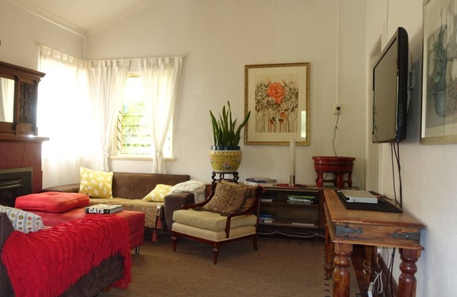 HOME CENTRAL- Perth City -Mt Lawley free wifi/parking