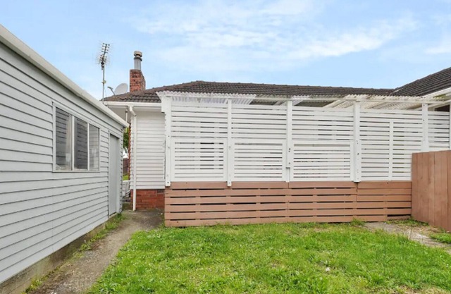 Home in Auckland