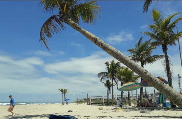 Home Office on the beach. Casa Brisa do Oceano: 160m from the sea, iNet 300Mb, PetFriendly