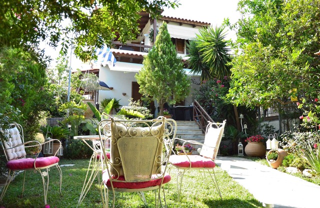 HOME SWEET HOME-LAGONISI