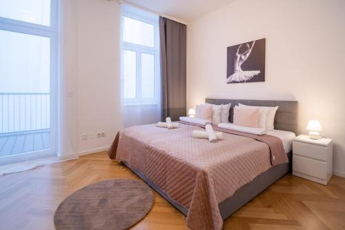 Home Sweet Home - Vienna Central