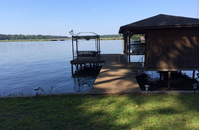 HOME WITH PRIVATE DOCK.
