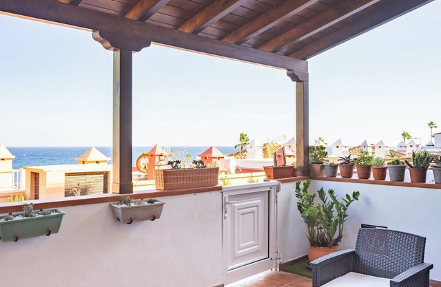 Home2Book Sea Breeze Apartment, Pool & Terrace