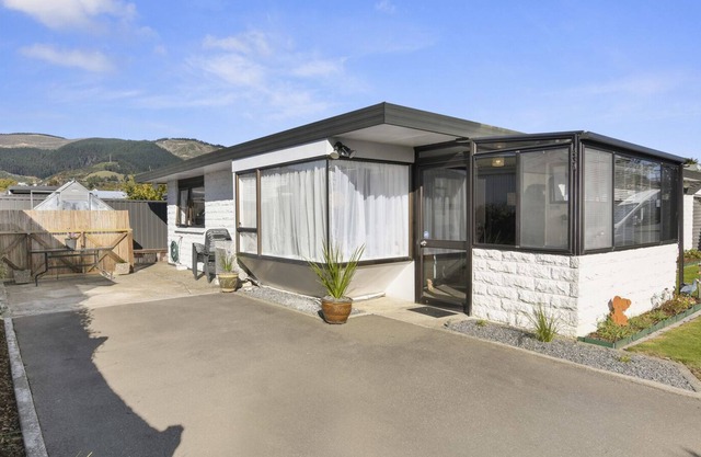 Homely Haven - Richmond Holiday Home