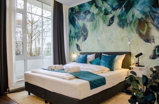 Homely Stay Studio9 - View to the green courtyard
