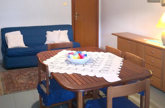 Homerez - 300 m away from the beach! Beautiful house for 7 ppl. with shared pool