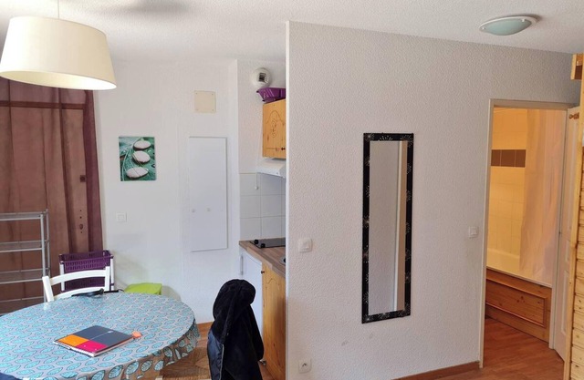 Homerez - Apartment in Orelle with pool
