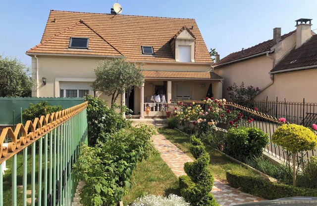Homerez - Apartment in Sannois