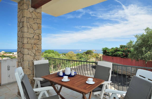 Homerez - Apartment in Santa Maria Navarrese