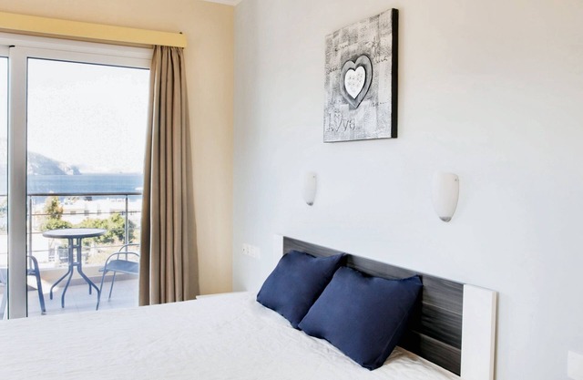 Homerez - Apartment with Sea and Mountain Views in Karpathos - 45 sqm