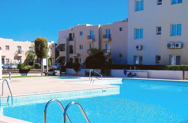 Homerez - Appartement 1 km away from the beach for 4 ppl. with shared pool