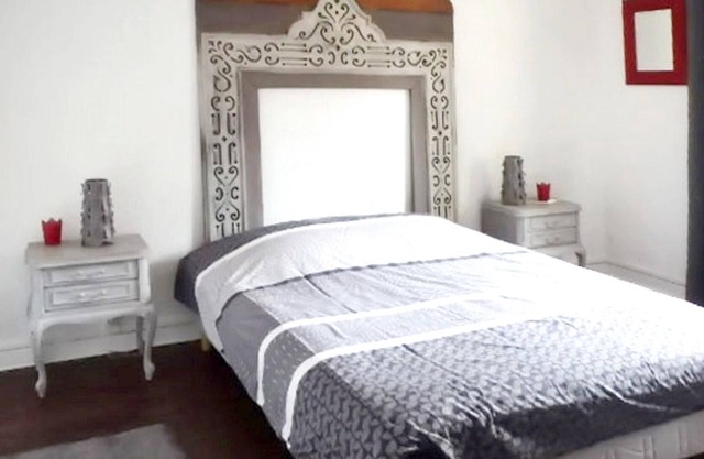 Homerez - Appartement for 6 ppl. with shared pool and terrace at Biesheim