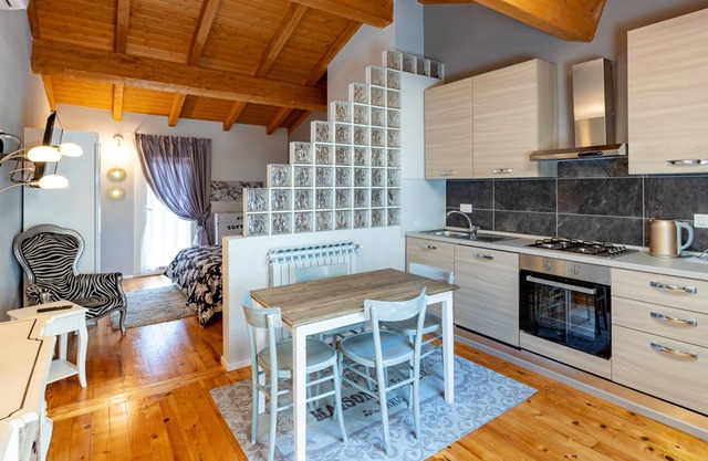 Homerez - Beautiful appartement for 2 ppl. with balcony at Mondovì Piazza (CN)