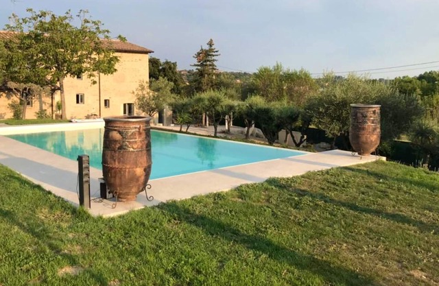 Homerez - Beautiful appartement for 4 ppl. with shared pool at Perugia