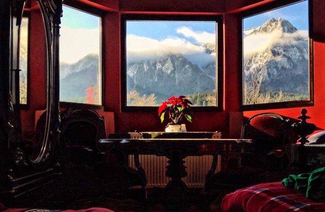 Homerez - Big chalet 1 km away from the slopes for 9 ppl. with garden at Bușteni