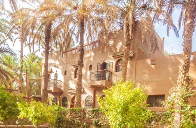 Homerez - Big house for 20 ppl. with shared pool and terrace at Zagora