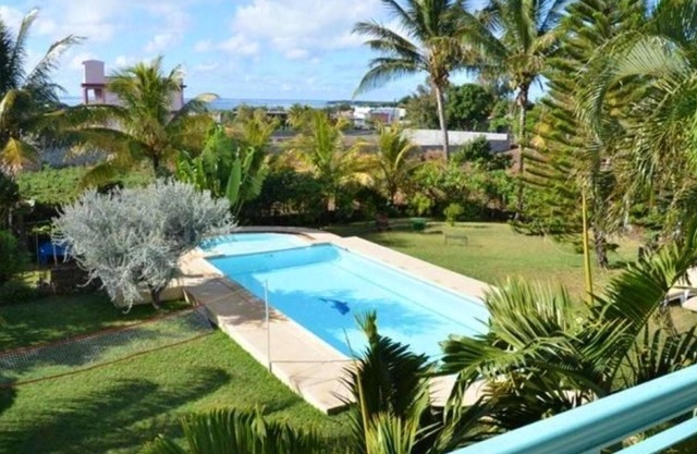 Homerez - Big villa for 15 ppl. with swimming-pool at Trou D'Eau Douce, Flacq