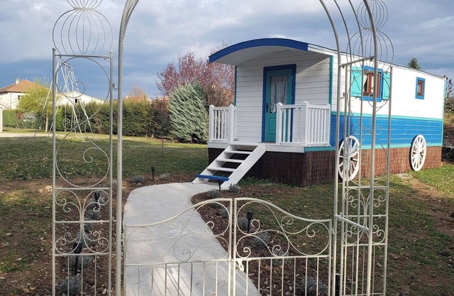 Homerez - Bungalow in Laragne-Montéglin