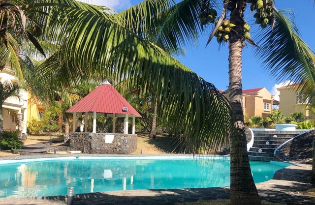 Homerez - Bungalow for 6 ppl. with shared pool, sea view and terrace at Palmar