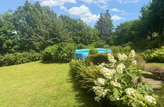 Homerez - Chalet with Pool and Spa