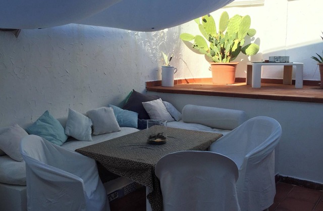 Homerez - Charming house in Rosa Marina with garden