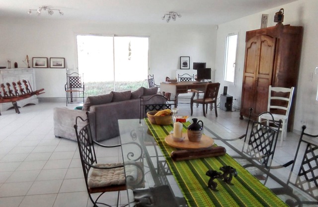 Homerez - Charming house in Mimizan with garden view and terraces