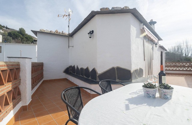 Homerez - Charming House in Cádiar with Mountain View
