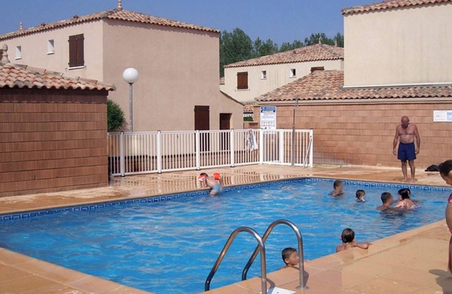 Homerez - Charming House with Shared Pool in Vias