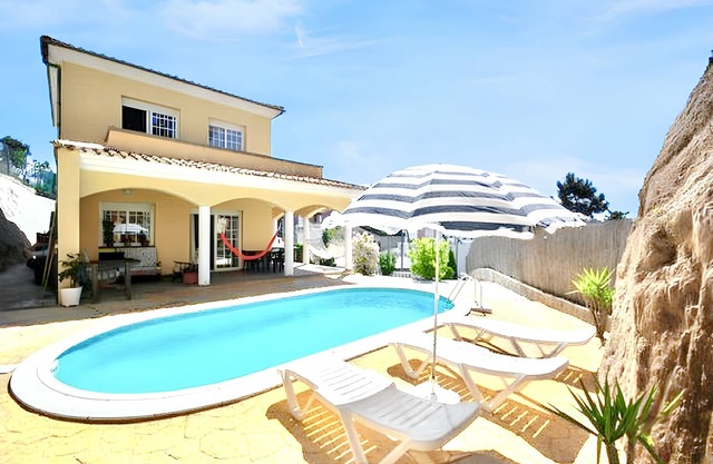 Homerez - Charming Villa in Vidreres with Private Pool