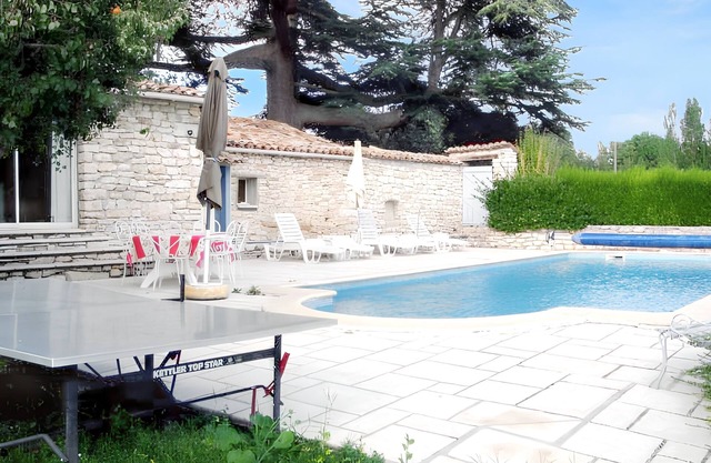 Homerez - Charming Villa in Dauphin with Private Pool