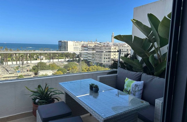 Homerez - Elegant Apartment Sea View - Casablanca