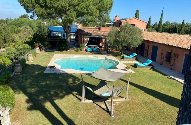 Homerez - Exceptional Villa in Palaja with Indoor and Outdoor Pools