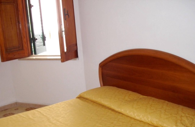 Homerez - House 500 m away from the beach for 5 ppl. with jacuzzi at Zappardino