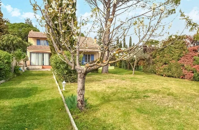 Homerez - House in Loriol-du-Comtat, garden