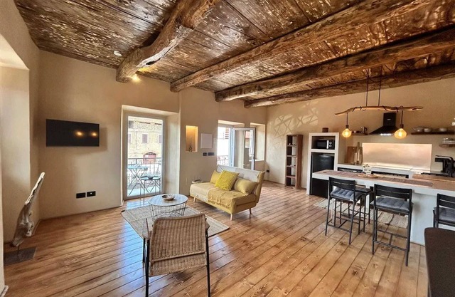 Homerez - Large House Tapigliano