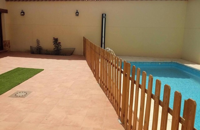 Homerez - Luxury Villa with Private Pool in Las Casas