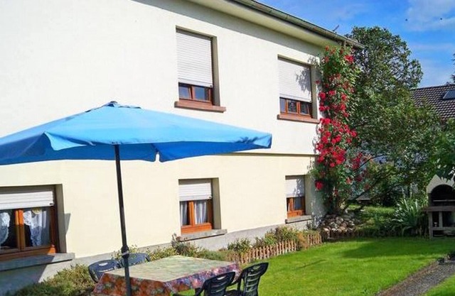 Homerez - Nice appartement for 4 ppl. with garden and terrace at Jebsheim
