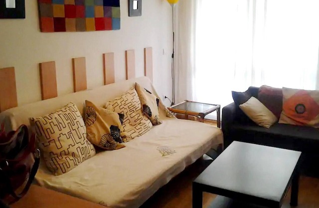 Homerez - Nice appartement 5 km away from the beach for 3 ppl. with shared pool
