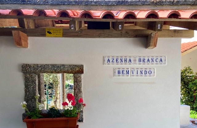 Homerez - Nice house with garden and terrace & Wifi