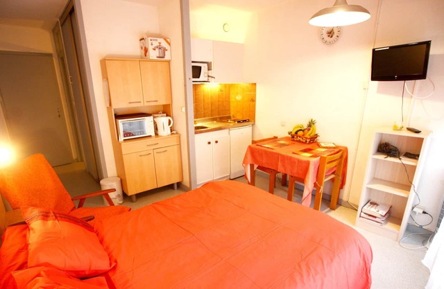 Homerez - Nice studio for 2 ppl. with balcony at Dax