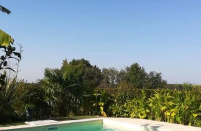 Homerez - Nice villa for 6 ppl. with swimming-pool at Lavergne