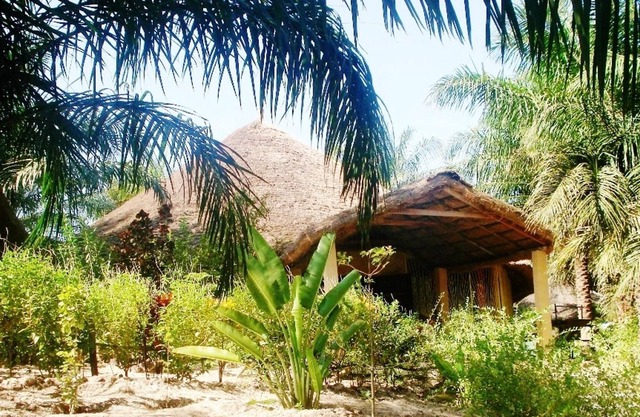 Homerez - Spacious house 800 m away from the beach for 6 ppl. with swimming-pool