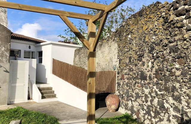 Homerez - Spacious house 1 km away from the beach for 6 ppl. at Ribeira Grande